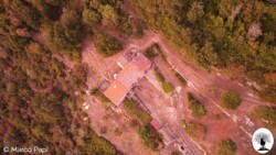 Casa Bastone vista dall'alto con drone