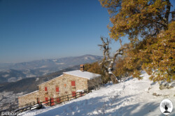Casa Bastone neve inverno