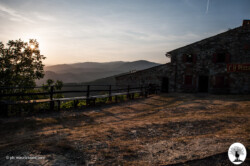 Casa Bastone montagne tramonto