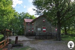 Rifugio Pacini vista frontale
